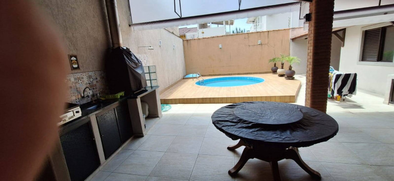 Imagem Casa com 4 Quartos à Venda, 368 m² em Balneário Stella Maris - Peruíbe Imagem Casa com 4 Quartos à Venda, 368 m² em Balneário Stella Maris - Peruíbe