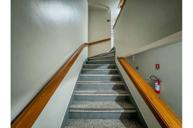 Imagem Apartamento com 2 Quartos à Venda, 61 m² em São Sebastião - Porto Alegre