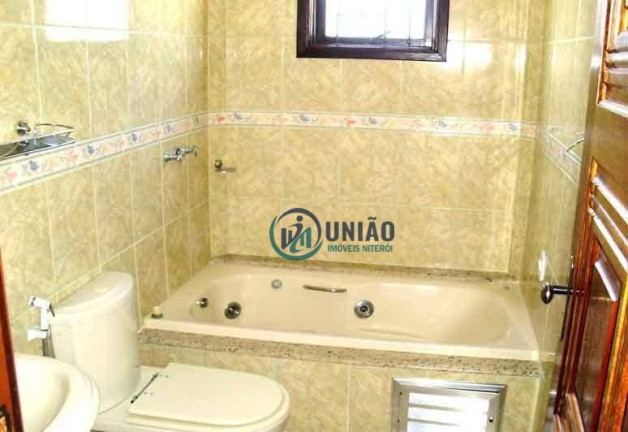Imagem Casa com 3 Quartos à Venda, 212 m² em Itaipu - Niterói Imagem Casa com 3 Quartos à Venda, 212 m² em Itaipu - Niterói