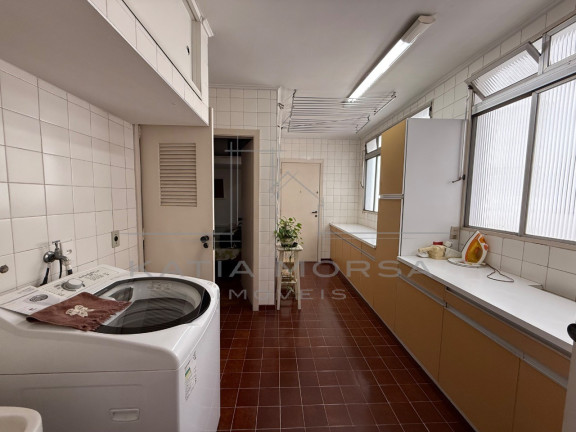 Imagem Imóvel com 3 Quartos à Venda, 198 m² em Jardim Europa - São Paulo Imagem Imóvel com 3 Quartos à Venda, 198 m² em Jardim Europa - São Paulo