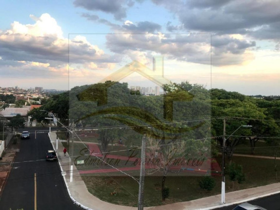 Imagem Apartamento com 2 Quartos à Venda, 52 m² em Industrial - Londrina