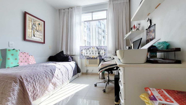Imagem Apartamento com 3 Quartos à Venda, 140 m² em Copacabana - Rio De Janeiro