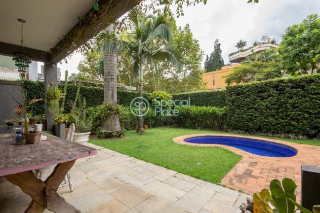 Imagem Casa com 4 Quartos à Venda, 389 m² em Morumbi - São Paulo