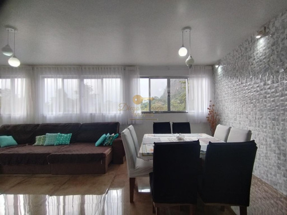 Imagem Casa com 6 Quartos à Venda, 363 m² em Granja Guarani - Teresópolis Imagem Casa com 6 Quartos à Venda, 363 m² em Granja Guarani - Teresópolis