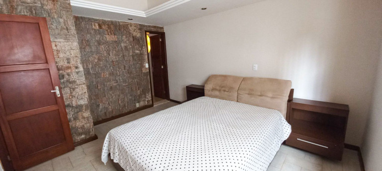 Imagem Casa com 3 Quartos à Venda, 164 m² em Taumaturgo - Teresópolis