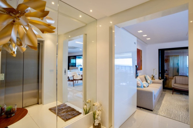 Imagem Imóvel com 4 Quartos à Venda, 330 m² em Barra - Salvador Imagem Imóvel com 4 Quartos à Venda, 330 m² em Barra - Salvador