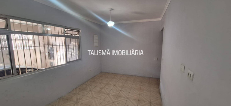 Imagem Casa com 3 Quartos para Alugar, 200 m² em Jardim Maria Virginia - São Paulo Imagem Casa com 3 Quartos para Alugar, 200 m² em Jardim Maria Virginia - São Paulo