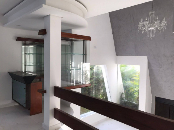 Imagem Casa com 4 Quartos à Venda, 342 m² em Alphaville Residencial Dois - Barueri Imagem Casa com 4 Quartos à Venda, 342 m² em Alphaville Residencial Dois - Barueri