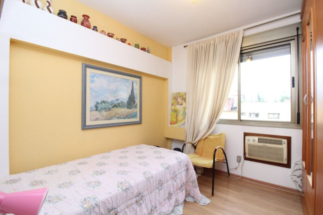 Imagem Imóvel com 3 Quartos à Venda, 174 m² em Petrópolis - Porto Alegre