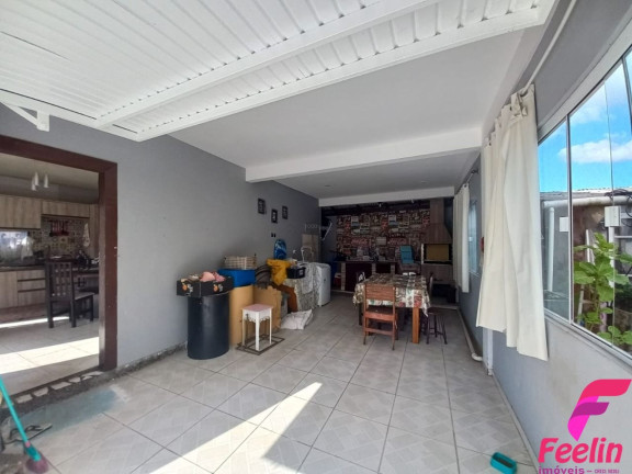 Imagem Casa com 3 Quartos à Venda, 166 m² em Campeche - Florianópolis