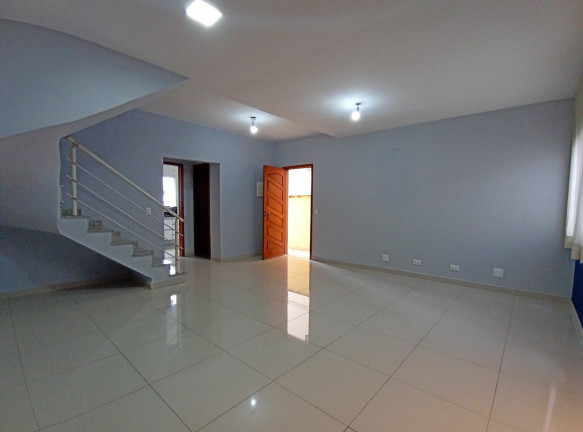 Imagem Casa com 3 Quartos à Venda, 160 m² em Chácara Pavoeiro - Cotia Imagem Casa com 3 Quartos à Venda, 160 m² em Chácara Pavoeiro - Cotia
