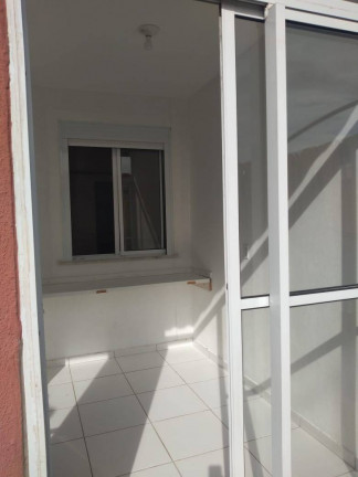 Casa com 2 Quartos à Venda,  em Medeiros - Jundiaí
