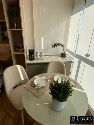 Imagem Apartamento à Venda, 26 m² em Vila Nova Conceição - São Paulo Imagem Apartamento à Venda, 26 m² em Vila Nova Conceição - São Paulo