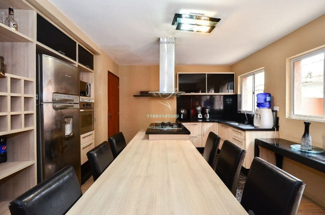 Imagem Casa com 3 Quartos à Venda, 210 m² em Jardim Das Acácias - São Paulo Imagem Casa com 3 Quartos à Venda, 210 m² em Jardim Das Acácias - São Paulo
