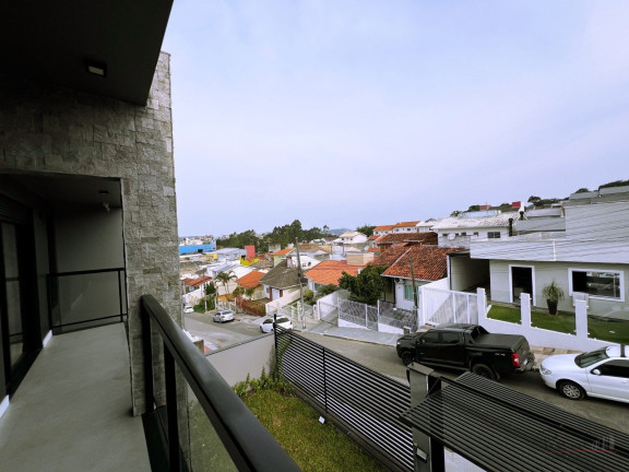 Imagem Casa com 2 Quartos à Venda, 200 m² em Forquilhas - Florianópolis Imagem Casa com 2 Quartos à Venda, 200 m² em Forquilhas - Florianópolis