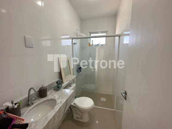 Imagem Apartamento com 2 Quartos à Venda, 61 m² em Palmas - Governador Celso Ramos