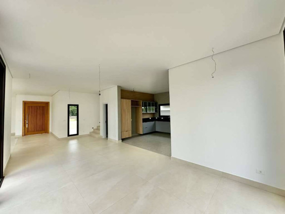 Casa com 4 Quartos à Venda, 307 m² em Granja Viana - Carapicuíba
