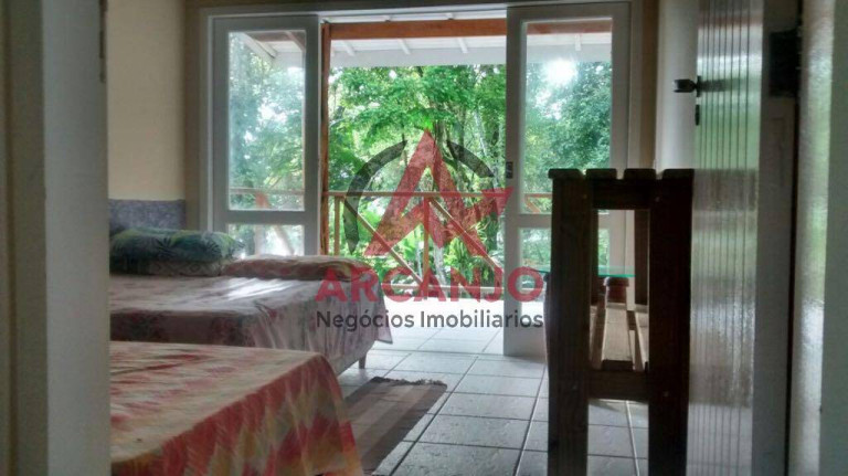 Imagem Casa com 3 Quartos para Alugar, 900 m² em Félix - Ubatuba
