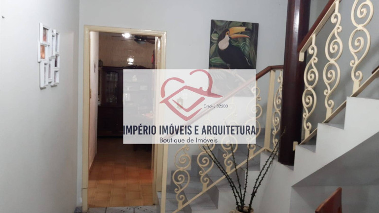 Imagem Casa com 3 Quartos à Venda, em Centro - Caraguatatuba Imagem Casa com 3 Quartos à Venda, em Centro - Caraguatatuba
