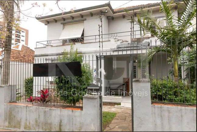 Casa com 4 Quartos à Venda ou Locação, 758 m² em Petrópolis - Porto Alegre