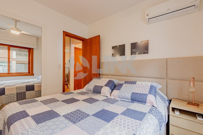 Imagem Apartamento com 1 Quarto à Venda, 46 m² em Mont Serrat - Porto Alegre Imagem Apartamento com 1 Quarto à Venda, 46 m² em Mont Serrat - Porto Alegre