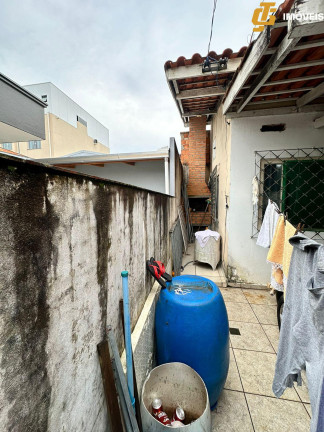 Imagem Casa com 2 Quartos à Venda, 252 m² em Monte Alegre - Camboriú Imagem Casa com 2 Quartos à Venda, 252 m² em Monte Alegre - Camboriú