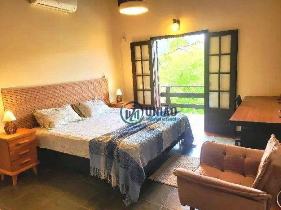 Imagem Casa com 3 Quartos à Venda, 450 m² em Camboinhas - Niterói