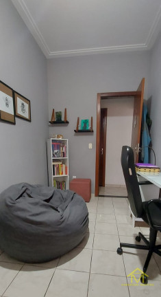 Imagem Casa com 3 Quartos à Venda, 400 m² em Santa Mônica Popular - Vila Velha