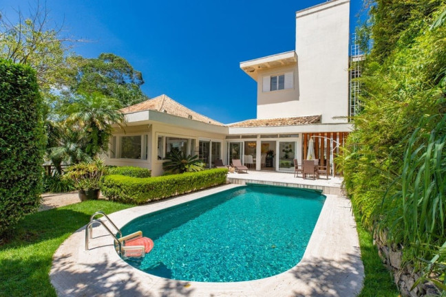 Casa com 4 Quartos à Venda, 873 m² em Fazenda Morumbi - São Paulo