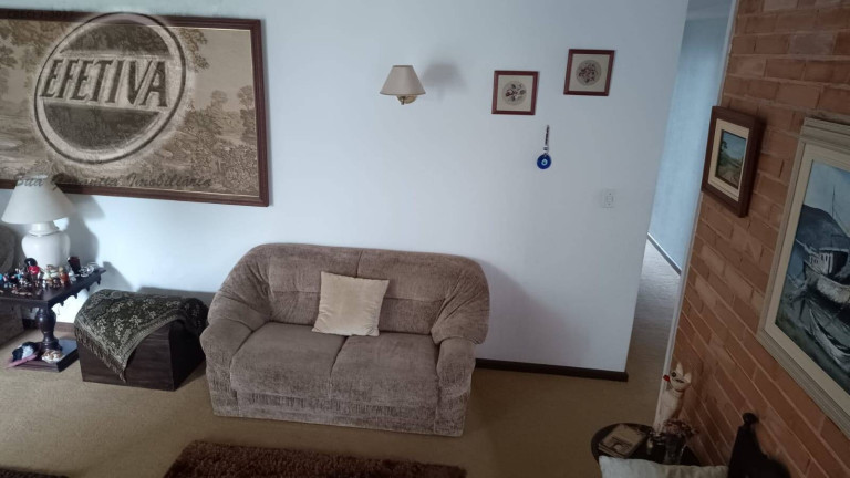 Imagem Casa com 3 Quartos à Venda, 309 m² em Jardim Social - Curitiba
