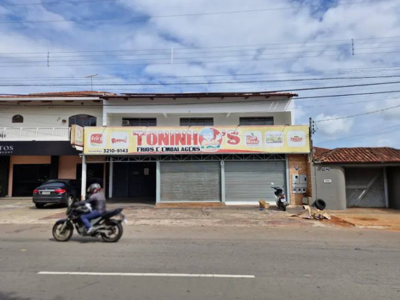 Imóvel Comercial à Venda, 400 m² em Urias Magalhaes - Goiania