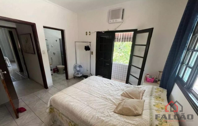 Imagem Sobrado com 2 Quartos à Venda, 115 m² em Canto Do Forte - Praia Grande Imagem Sobrado com 2 Quartos à Venda, 115 m² em Canto Do Forte - Praia Grande