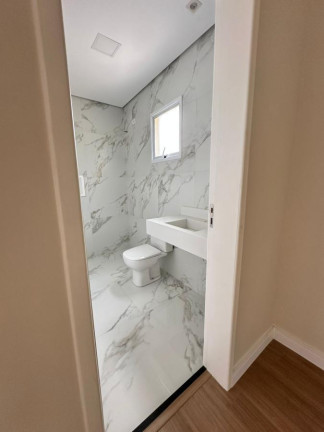 Imagem Sobrado com 3 Quartos à Venda, 140 m² em Villas Do Jaguari - Santana De Parnaíba