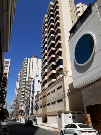 Apartamento com 2 Quartos para Alugar, 75 m² em Centro - Balneário Camboriú