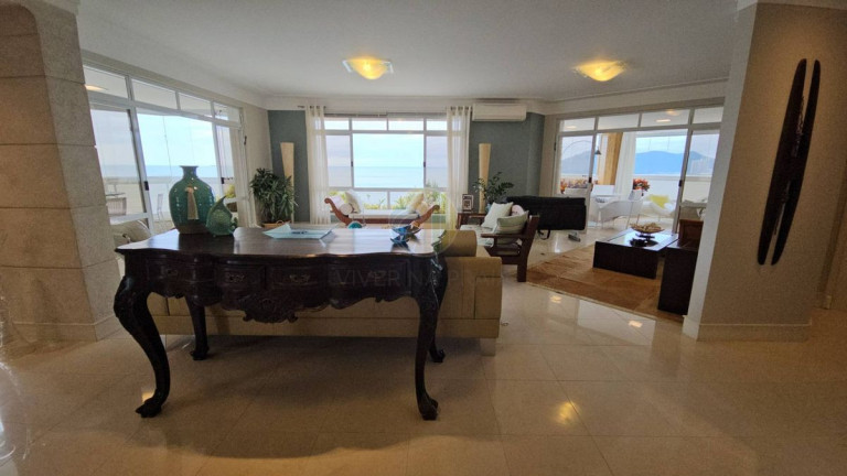 Imagem Apartamento com 4 Quartos à Venda, 373 m² em Centro - Balneário Camboriú