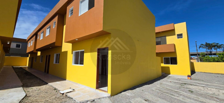 Imagem Casa de Condomínio com 2 Quartos à Venda, 90 m² em Parque Jequitiba - Itanhaém Imagem Casa de Condomínio com 2 Quartos à Venda, 90 m² em Parque Jequitiba - Itanhaém