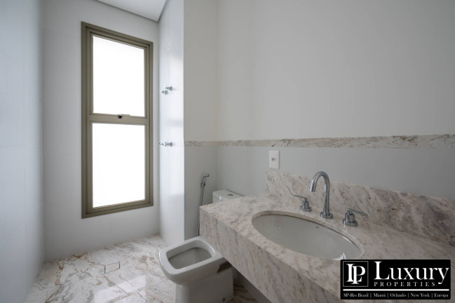 Imagem Apartamento com 3 Quartos à Venda, 520 m² em Ibirapuera - São Paulo Imagem Apartamento com 3 Quartos à Venda, 520 m² em Ibirapuera - São Paulo