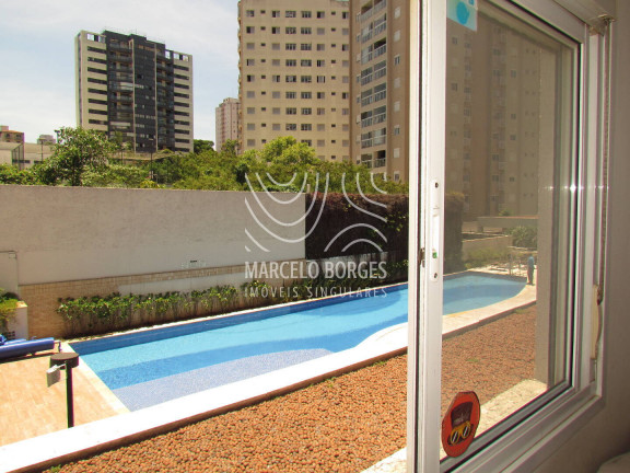 Imagem Apartamento com 3 Quartos à Venda, 220 m² em Vila Alexandria - São Paulo