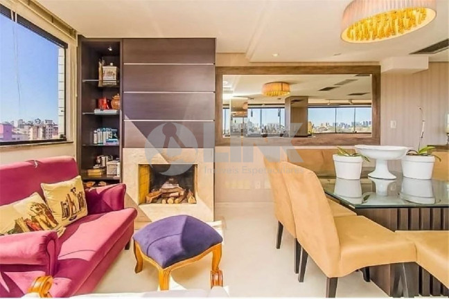 Imagem Imóvel com 3 Quartos à Venda, 324 m² em Jardim Planalto - Porto Alegre Imagem Imóvel com 3 Quartos à Venda, 324 m² em Jardim Planalto - Porto Alegre