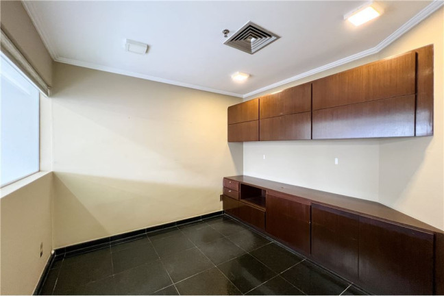 Imagem Sala Comercial à Venda, em Jardim Paulistano - São Paulo Imagem Sala Comercial à Venda, em Jardim Paulistano - São Paulo