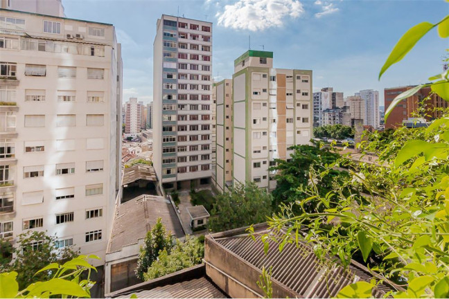 Imagem Imóvel com 3 Quartos à Venda, 244 m² em Santa Cecília - São Paulo Imagem Imóvel com 3 Quartos à Venda, 244 m² em Santa Cecília - São Paulo