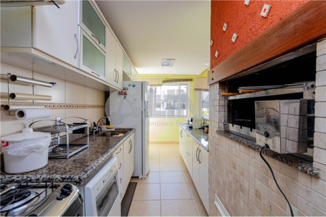 Imagem Imóvel com 3 Quartos à Venda, 200 m² em Menino Deus - Porto Alegre Imagem Imóvel com 3 Quartos à Venda, 200 m² em Menino Deus - Porto Alegre