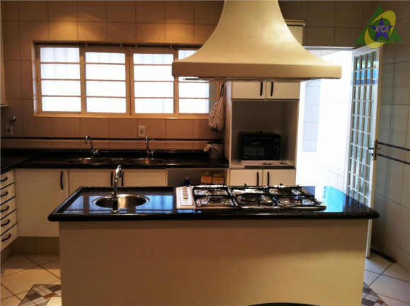 Imagem Casa com 4 Quartos à Venda, 325 m² em Jardim Santa Genebra - Campinas Imagem Casa com 4 Quartos à Venda, 325 m² em Jardim Santa Genebra - Campinas