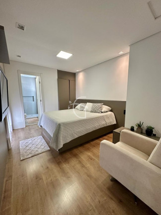 Imagem Imóvel com 4 Quartos à Venda, 291 m² em América - Joinville