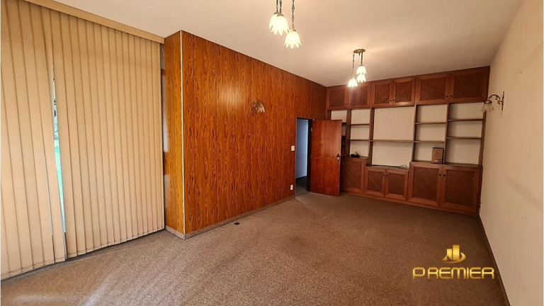 Imagem Casa com 3 Quartos à Venda, 284 m² em Jardim Ana Maria - Jundiaí
