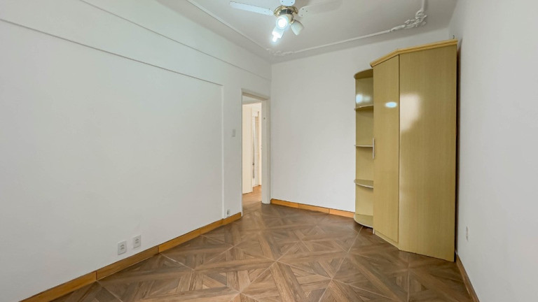 Imagem Imóvel com 3 Quartos à Venda,  em Cidade Baixa - Porto Alegre