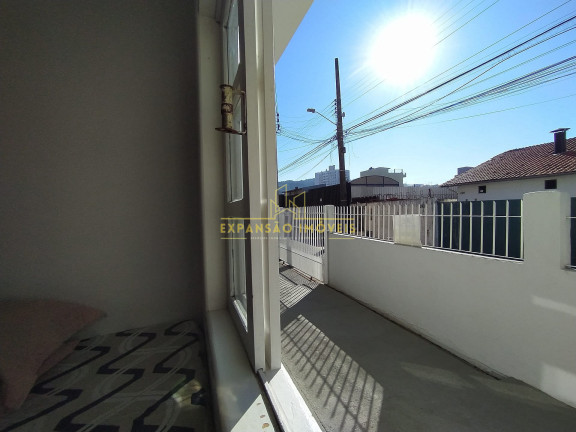 Imagem Casa com 6 Quartos à Venda, 173 m² em Kobrasol - São José Imagem Casa com 6 Quartos à Venda, 173 m² em Kobrasol - São José