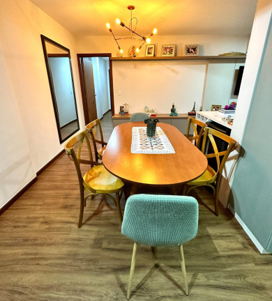 Imagem Apartamento com 2 Quartos à Venda, 76 m² em Centro - Florianópolis