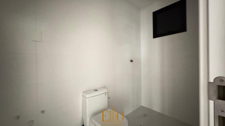 Imagem Flat com 1 Quarto à Venda, 40 m² em Meia Praia - Itapema Imagem Flat com 1 Quarto à Venda, 40 m² em Meia Praia - Itapema