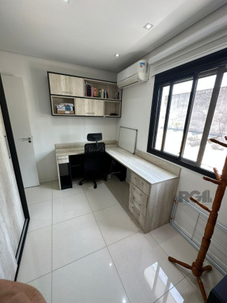 Imagem Apartamento com 2 Quartos à Venda, 77 m² em Camaquã - Porto Alegre Imagem Apartamento com 2 Quartos à Venda, 77 m² em Camaquã - Porto Alegre